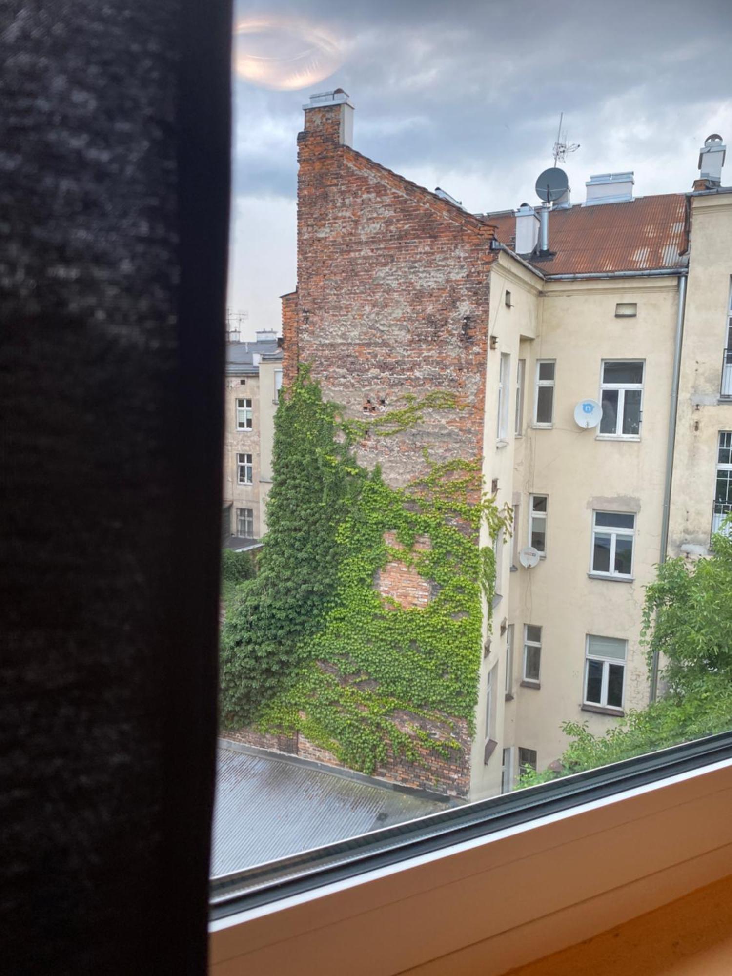 Art Inn Space Krasków Eksteriør bilde