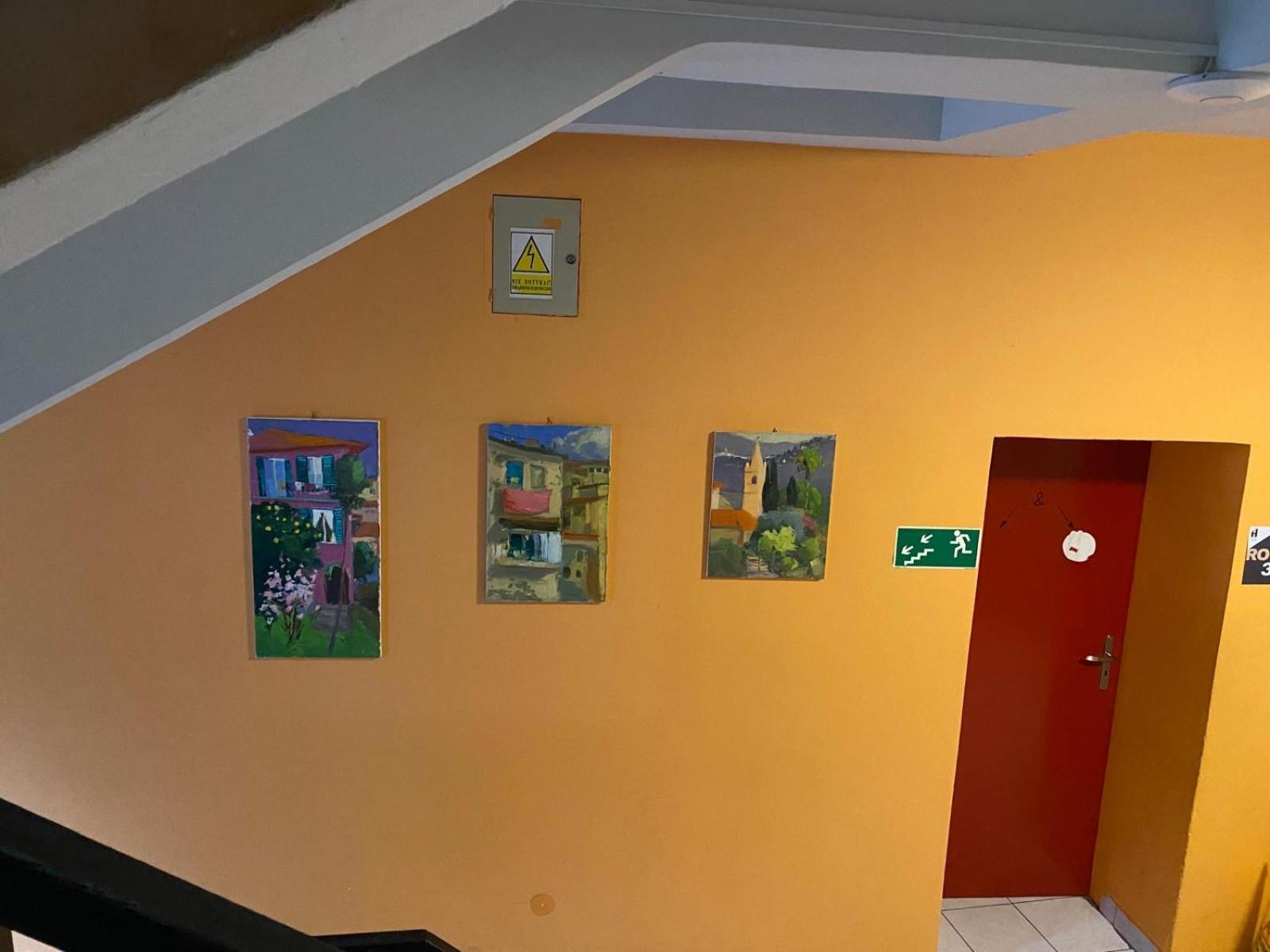 Art Inn Space Krasków Eksteriør bilde